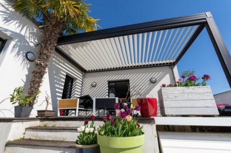 Quelle structure choisir pour une pose de pergola pr&egrave;s de Woippy ?